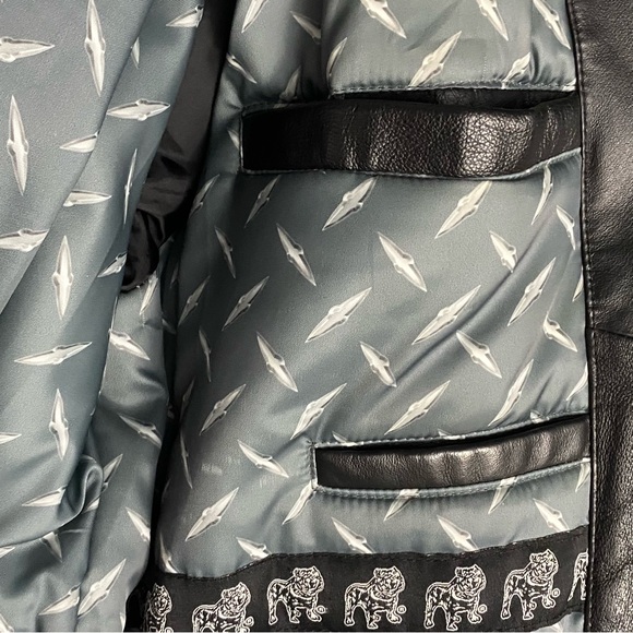 Vintage Mack Truck Men’s Black Quilted Embossed Leather Bomber Jacket Size XXL - Picture 10 of 13